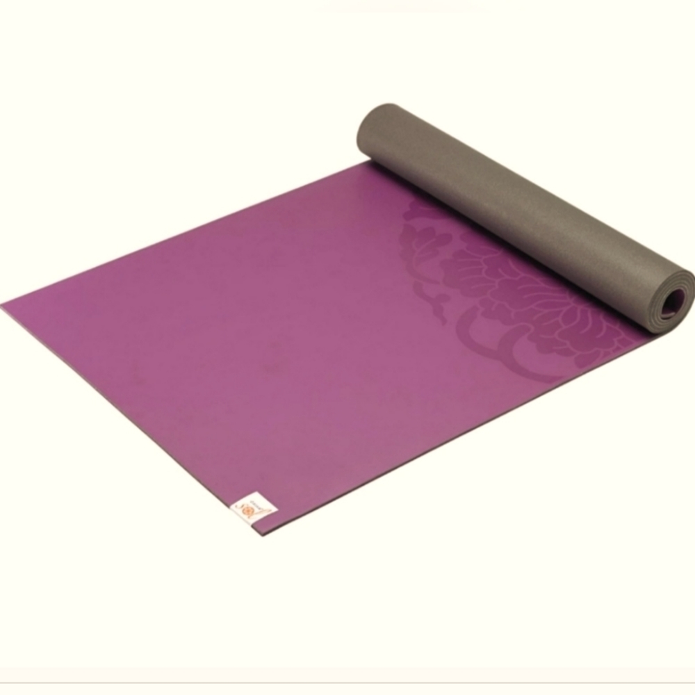 Gaiam Dry Grip Yoga Mat